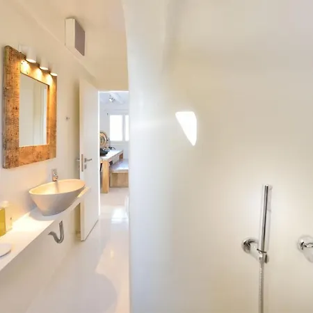 Villa Aqua 1, Private Pool And Jacuzzi, Mykonos