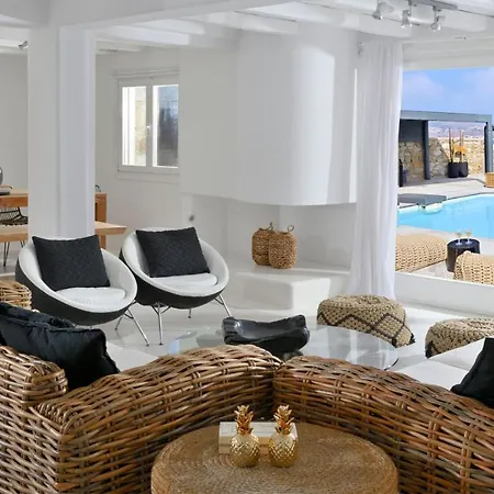 Aqua 1, Private Pool And Jacuzzi, Mykonos *